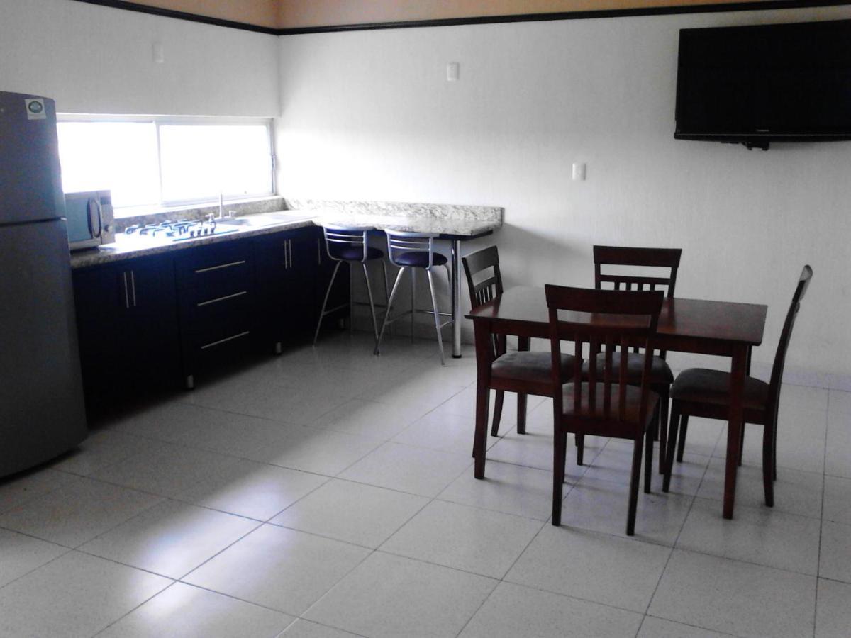 Jalyd Inn Irapuato Dış mekan fotoğraf