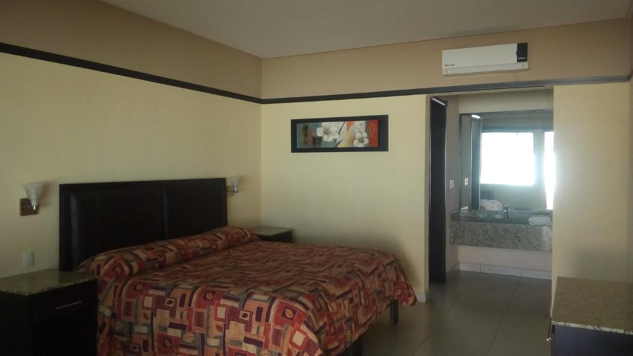 Jalyd Inn Irapuato Dış mekan fotoğraf