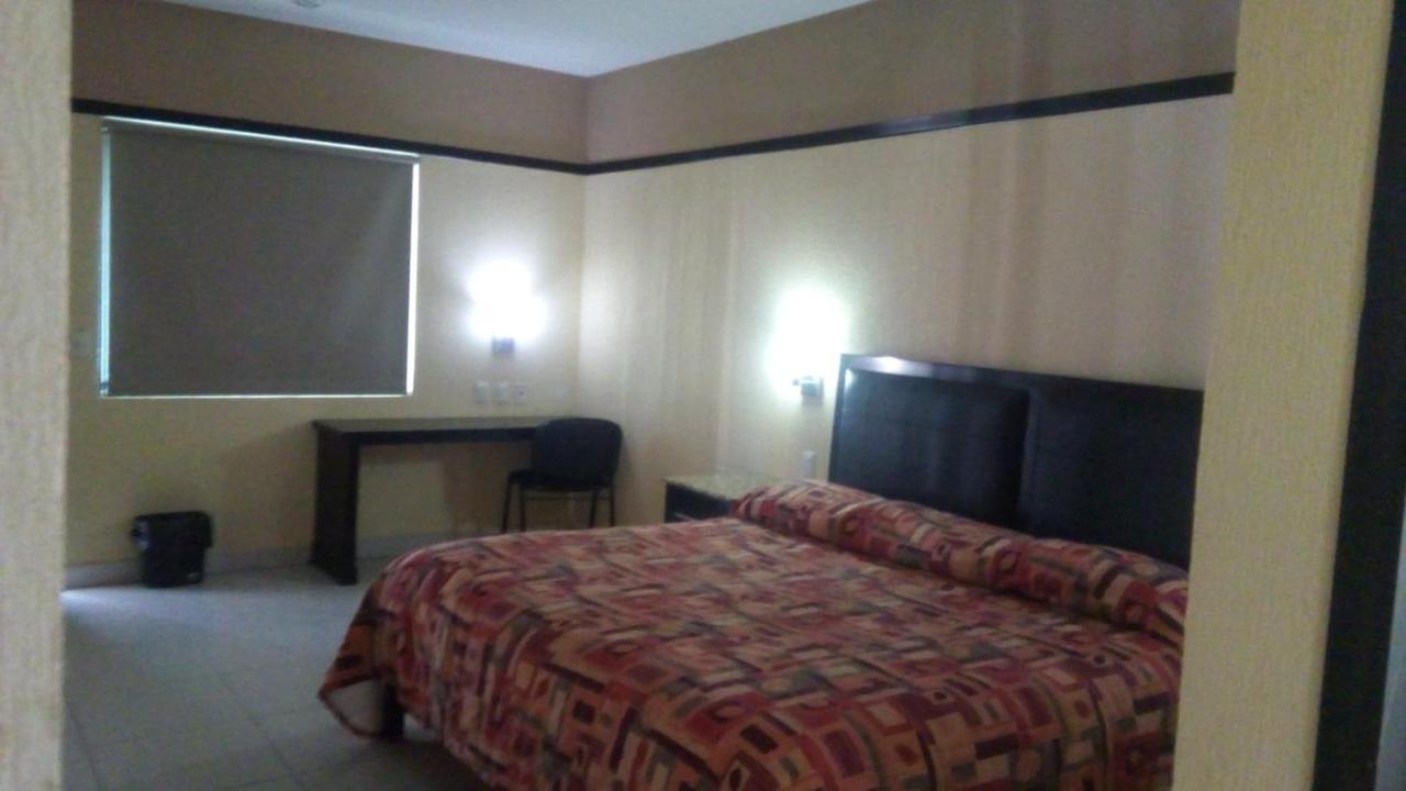 Jalyd Inn Irapuato Dış mekan fotoğraf